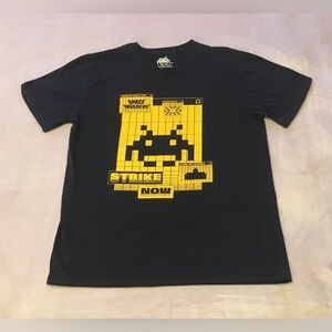 ✨✨ Space Invaders Tee Men’s Size S ✨✨